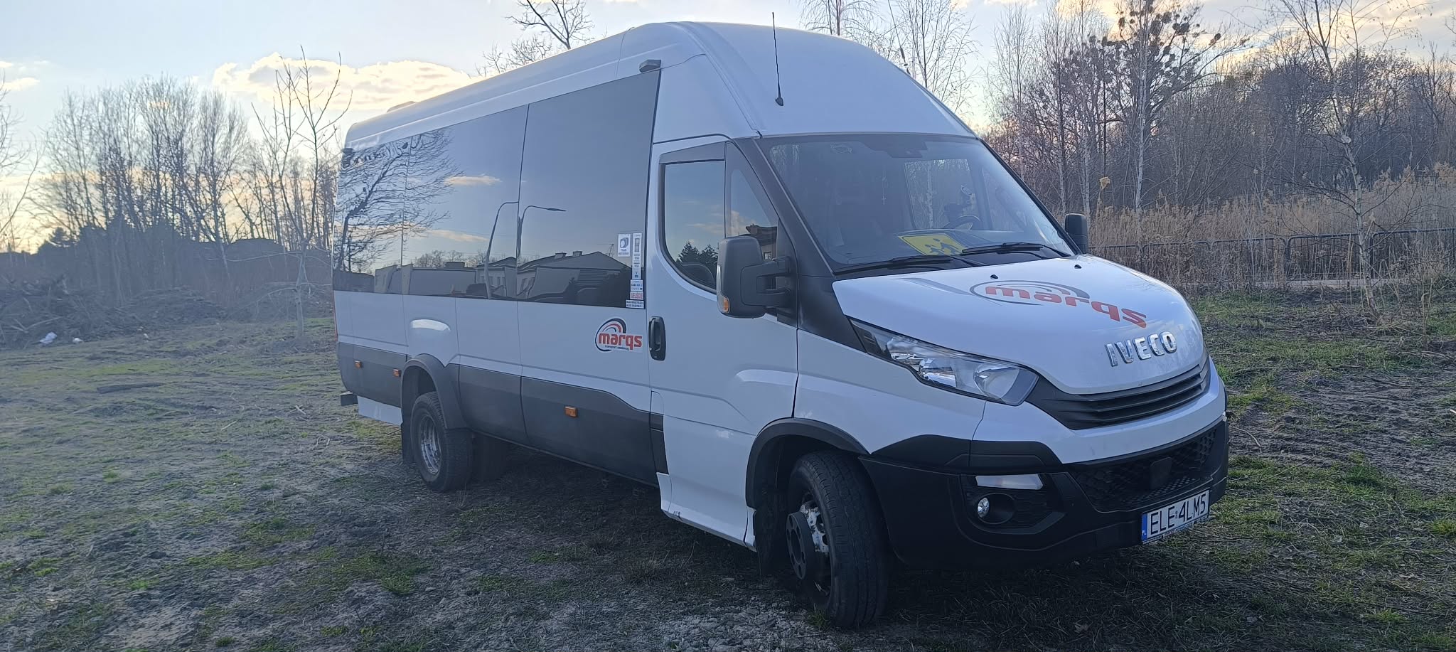 ae72b207-1004-488f-8614-36b516781ccb